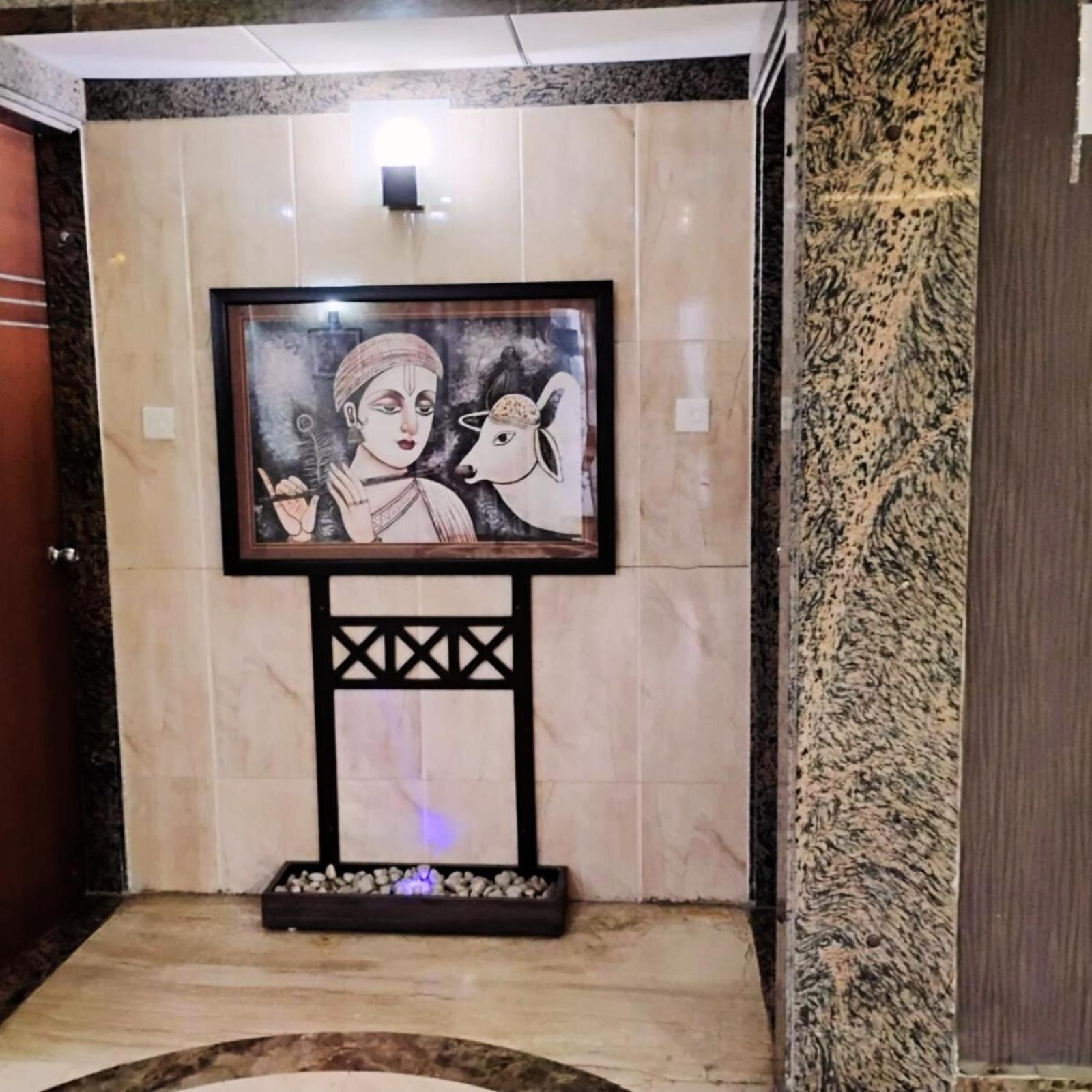 Lake View Grand * Lucknow